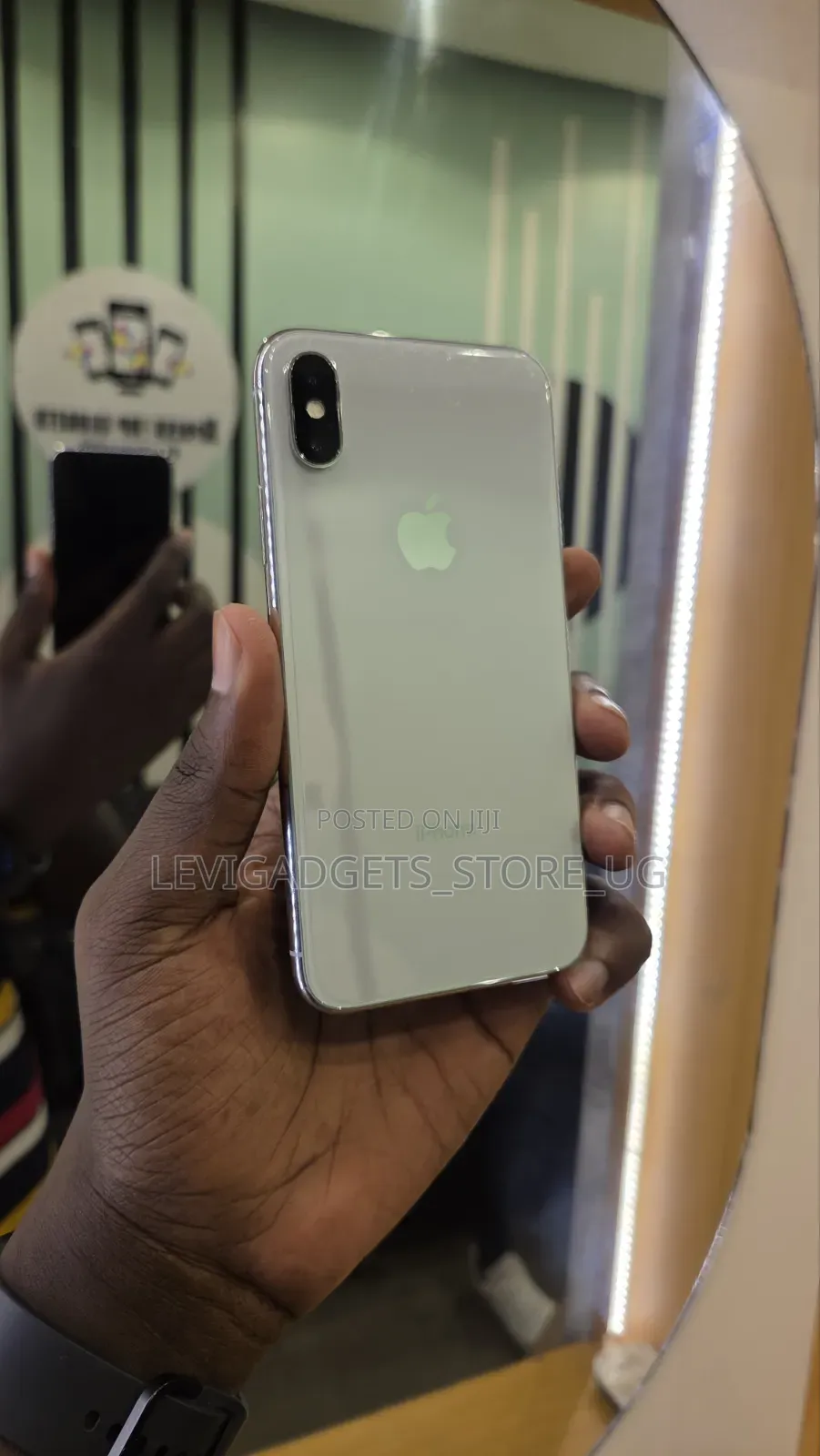 Apple iPhone X 64 GB White