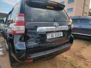 Toyota Land Cruiser Prado 2017 Black
