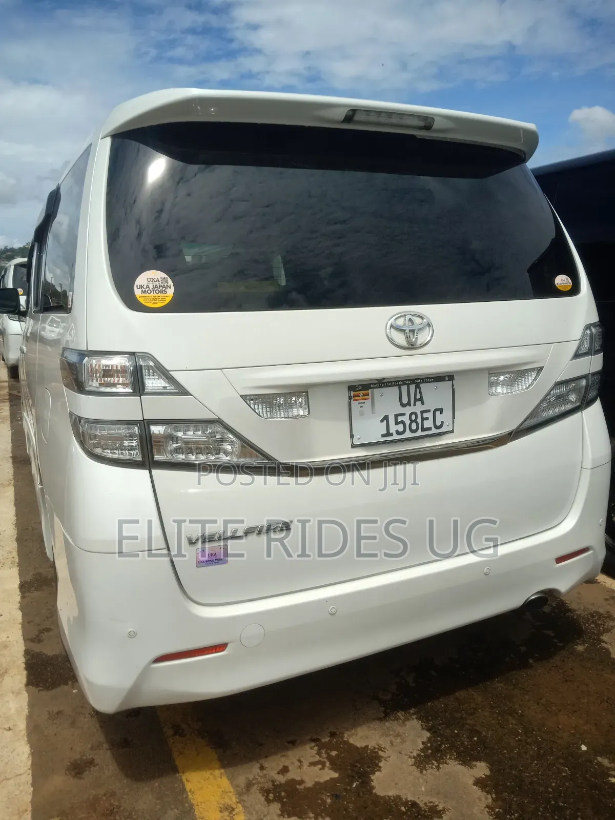 Toyota Alphard 2011 Pearl