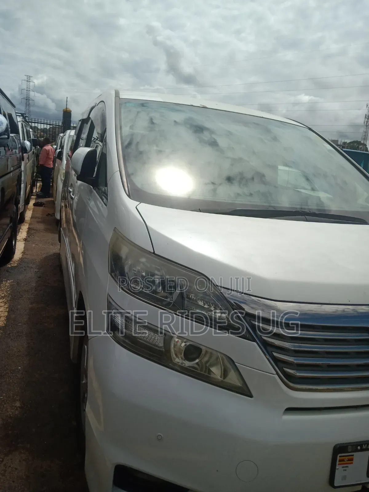 Toyota Alphard 2011 Pearl