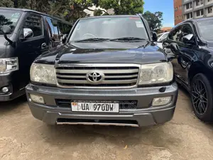 Toyota Land Cruiser Prado 2002 Black