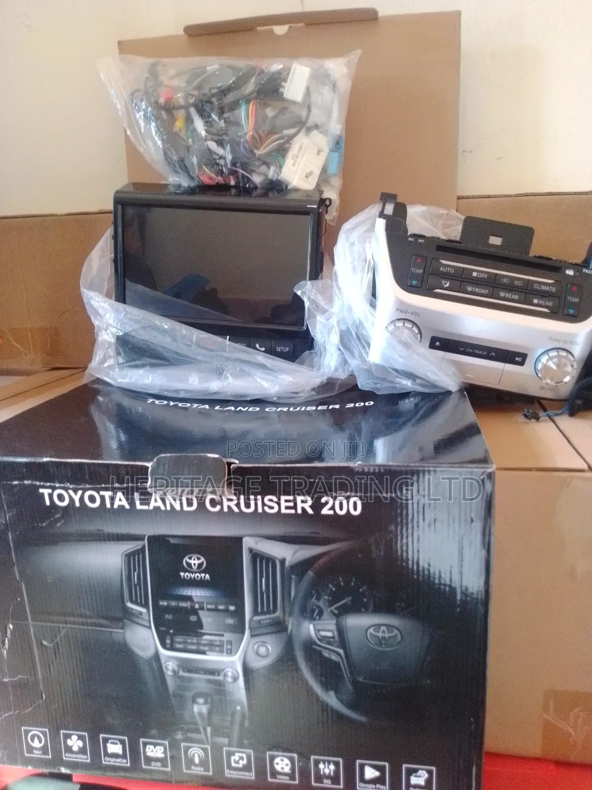 Land Cruiser Digital JBL Radio