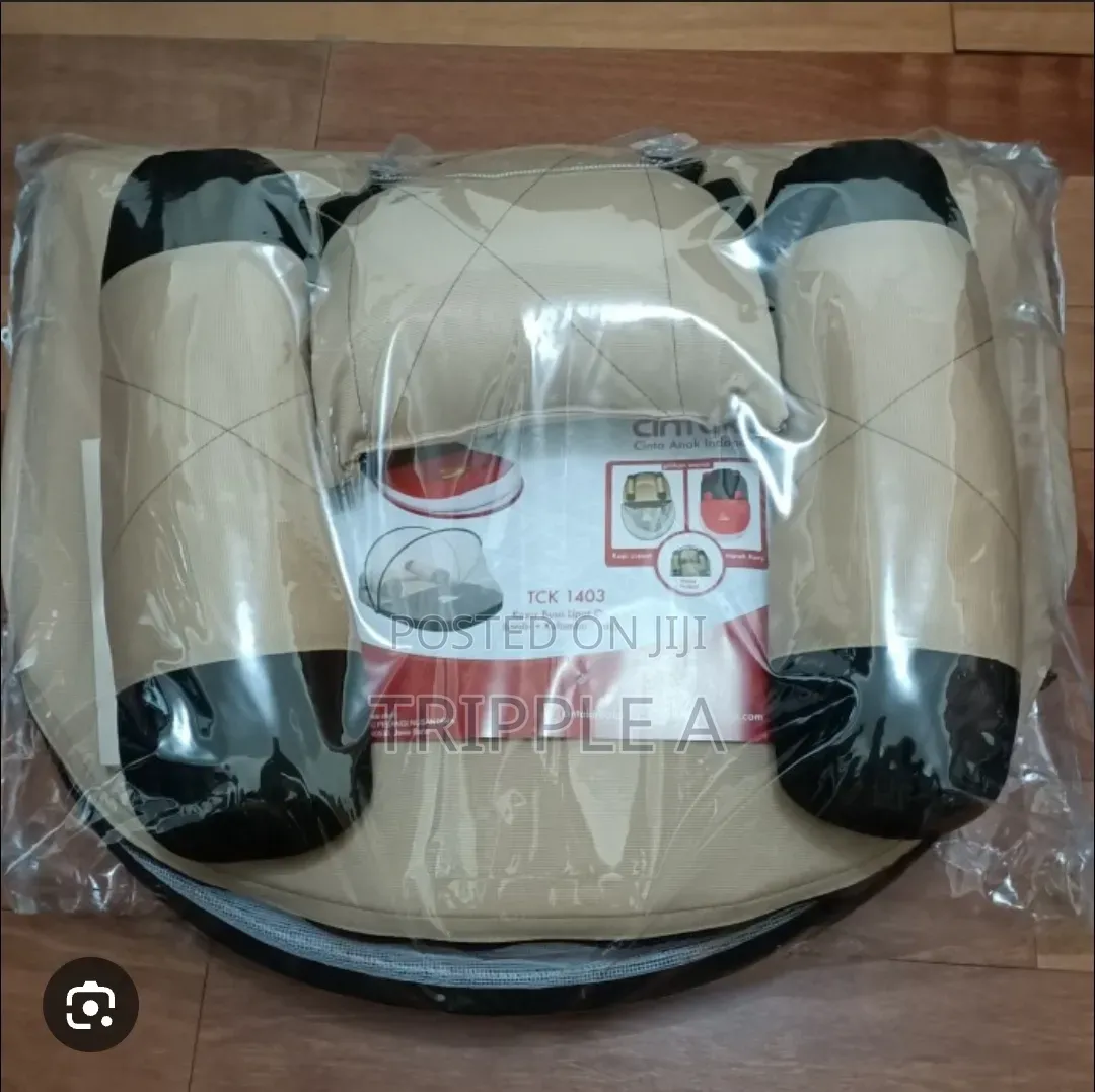 Baby Foldable Oval Shaped Travel Bed