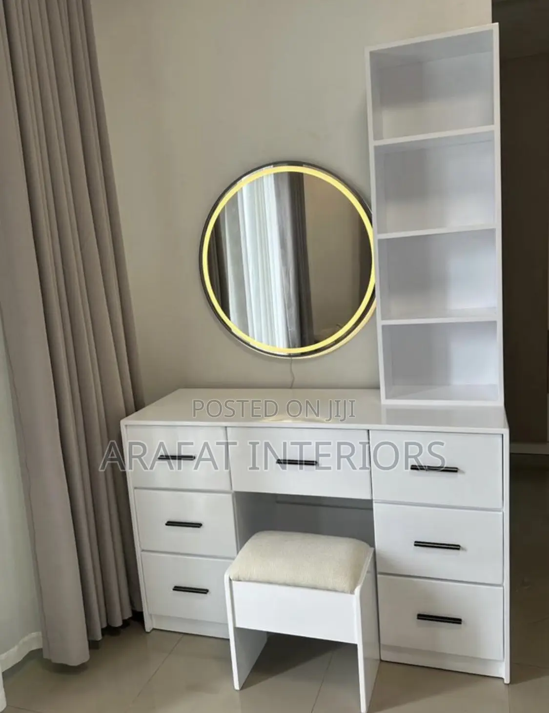 Stunning White Vanity Set With Illuminated Led Ring Light Mirror
