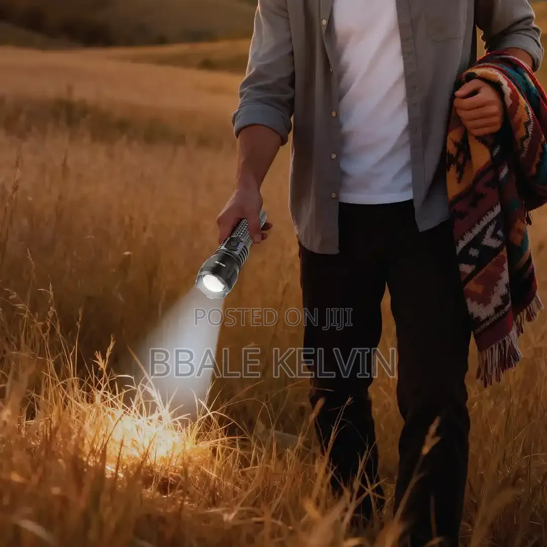 Green Lion Hunter Portable Led Torch 5000mah, 2000 Lumens