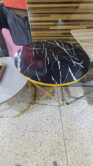 Rounreading Table