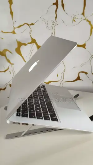 Laptop Apple MacBook 2015 8GB Intel Core i7 SSD 256GB