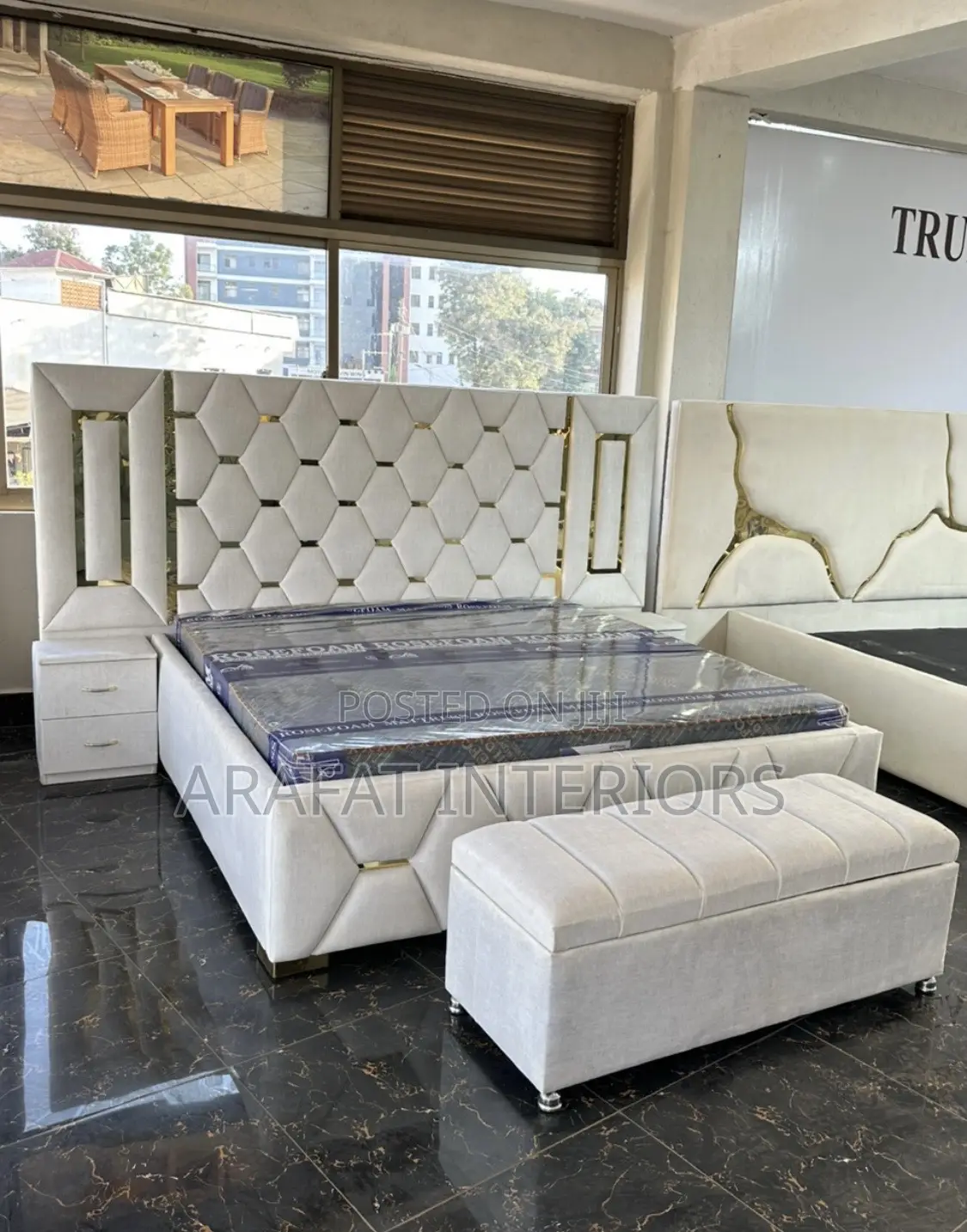 Diamond Royale White Gold Bed Set