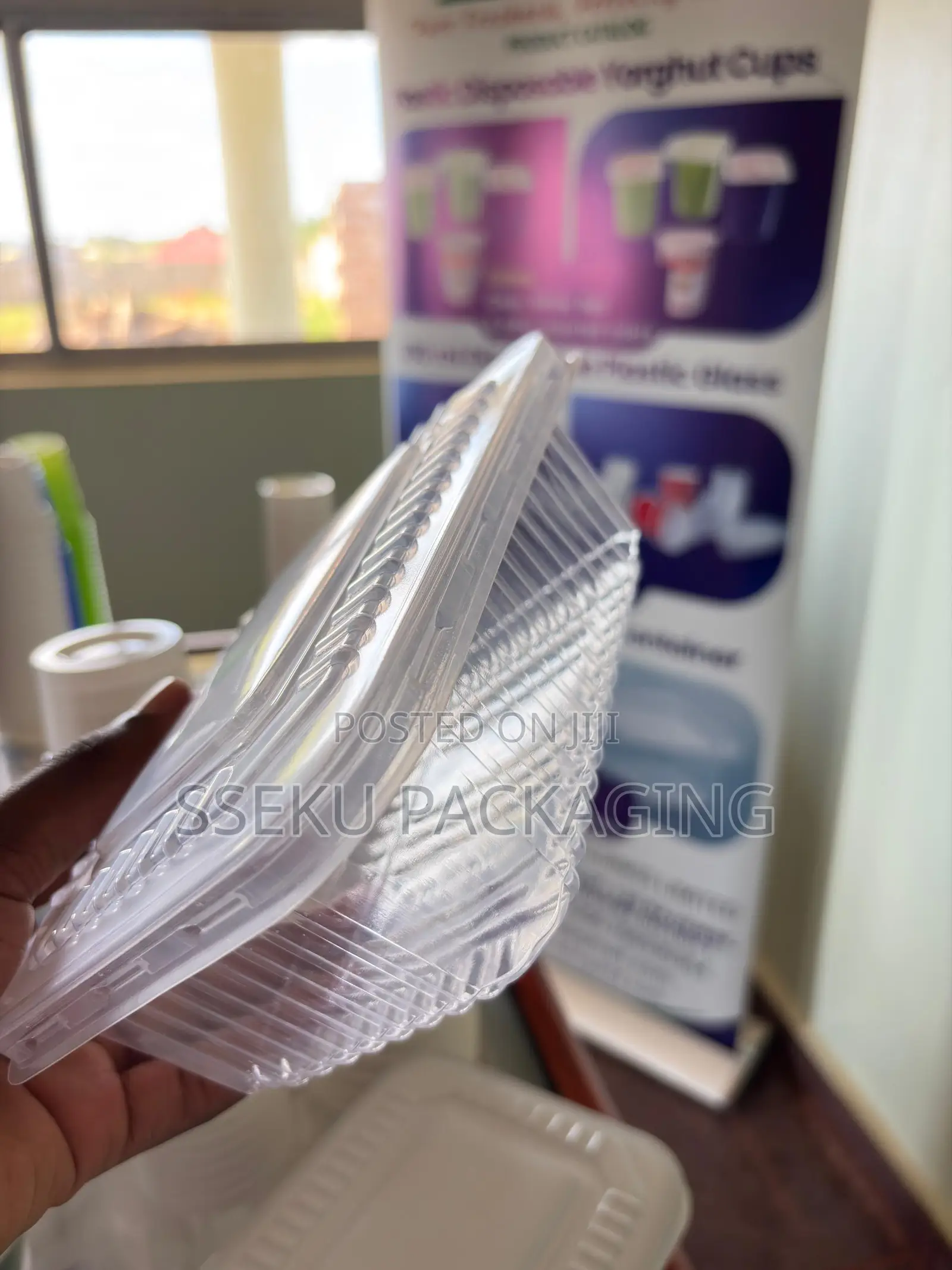 25 Pcs Of 1000mls High-quality Disposable Food Containers With Lids