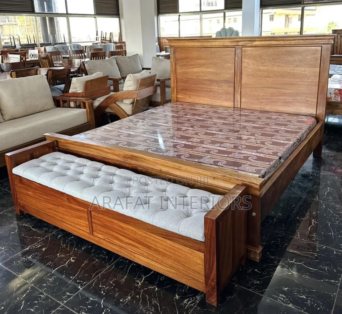 Premium Solid Wood King Bed With Tufted Storage Bench 