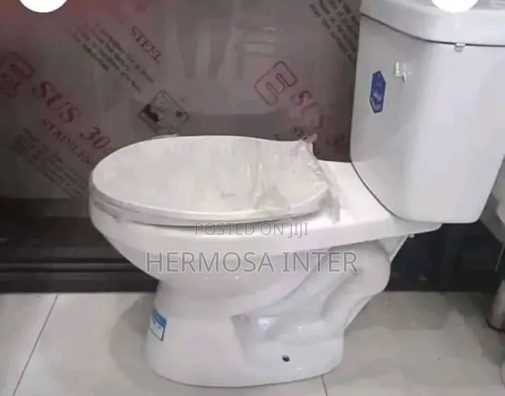 Toilet Seats and All Bathroom Accessories Are Available