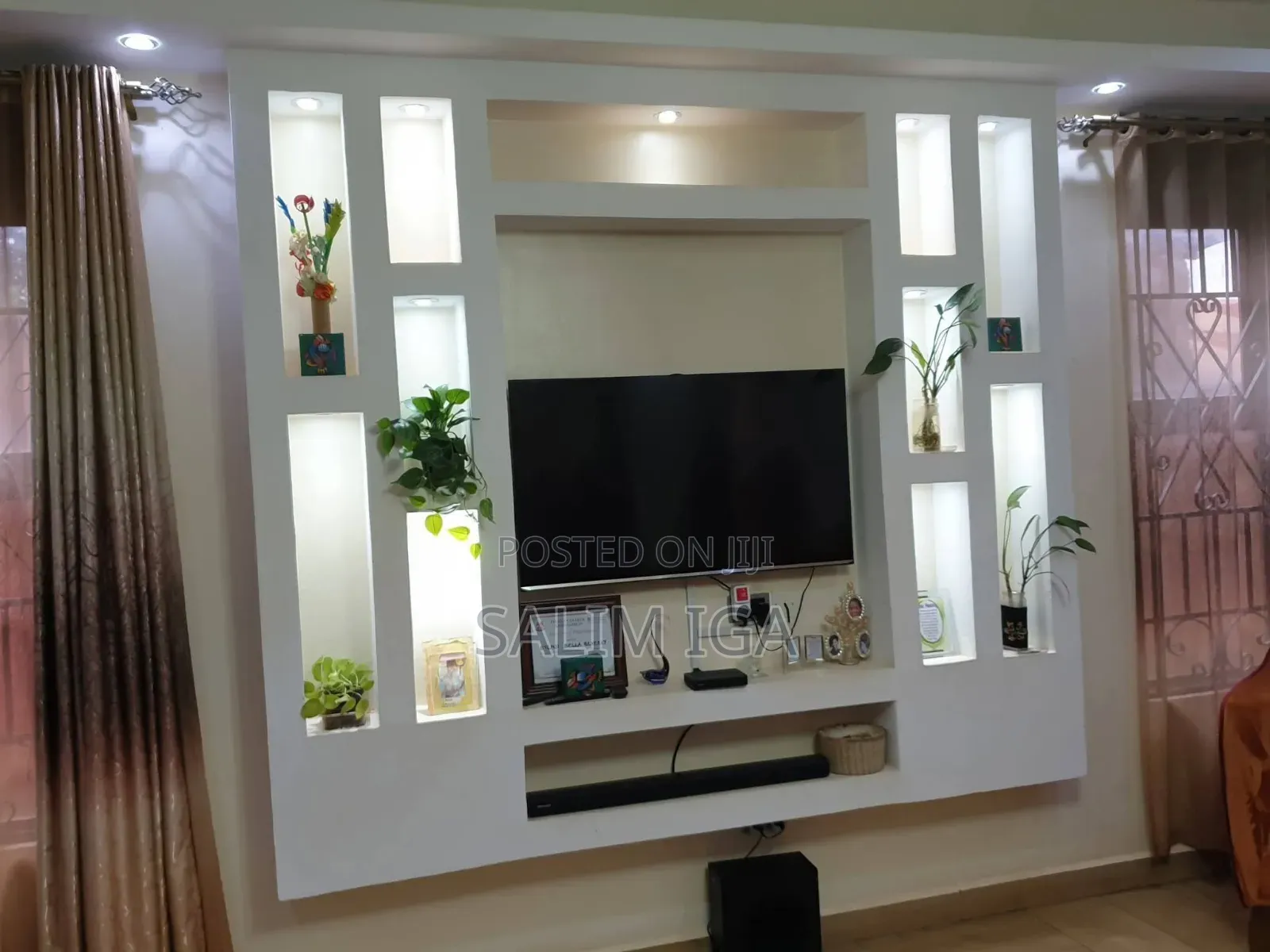 Furnished 6bdrm Mansion in Kololo Property, Central Division for rent