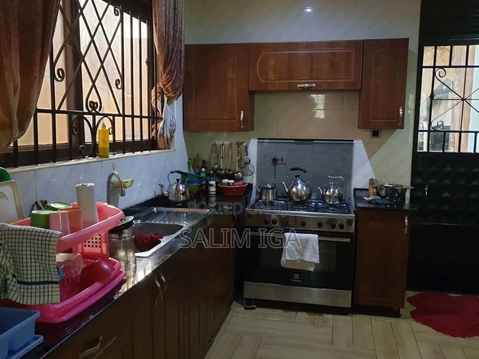 Furnished 6bdrm Mansion in Kololo Property, Central Division for rent