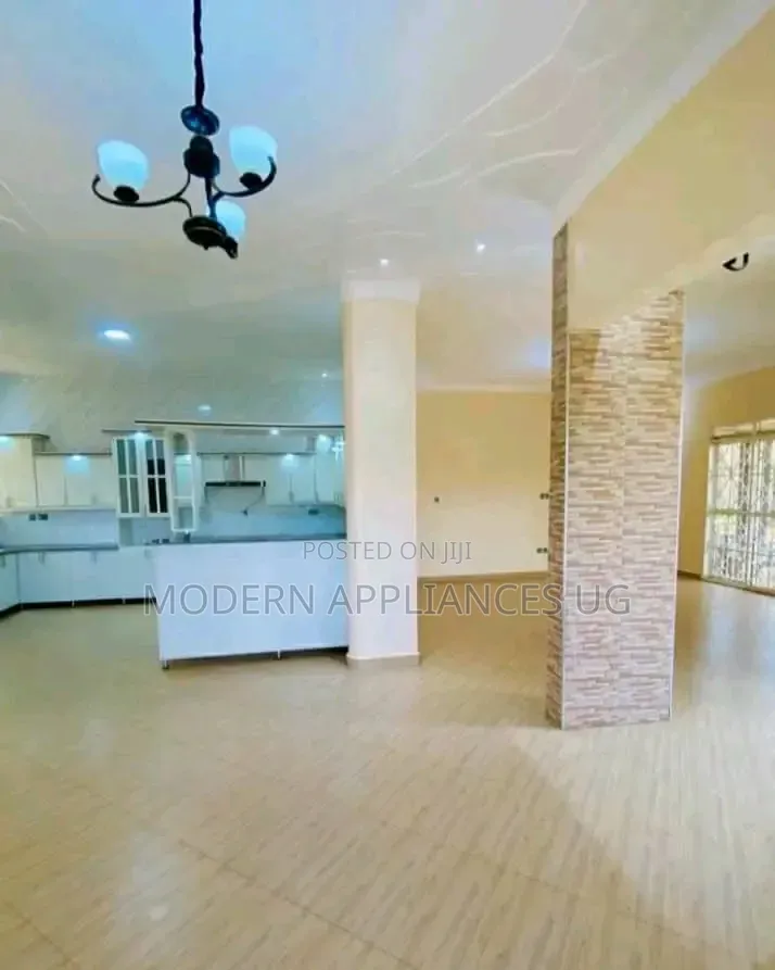 4bdrm House in Gayaza Nakwero, Central Division for sale