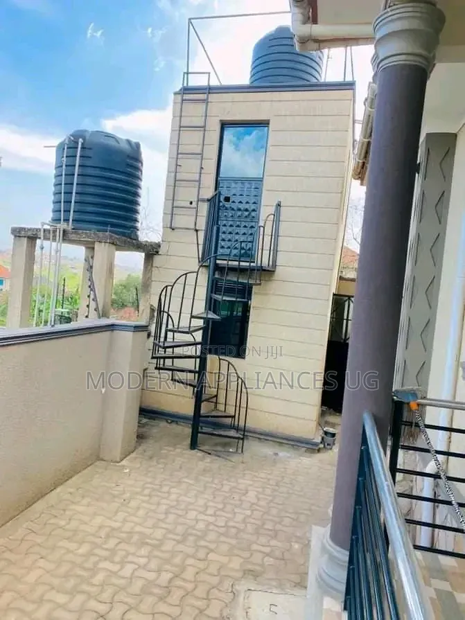 4bdrm House in Gayaza Nakwero, Central Division for sale