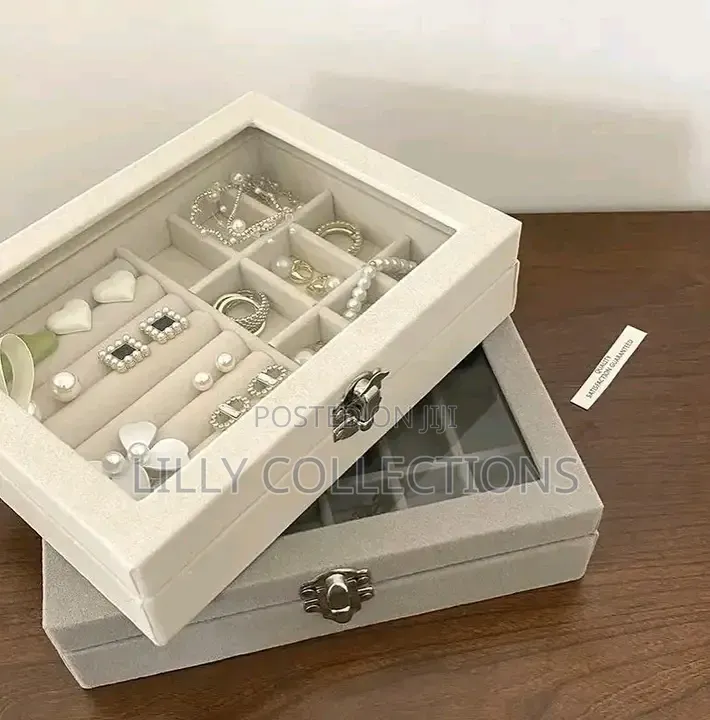 Velvet Jewelry Display Box