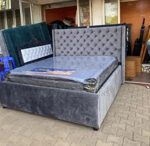 Grand Luxury Gray Tufted Bed