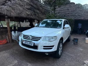 Volkswagen Touareg 2009 White