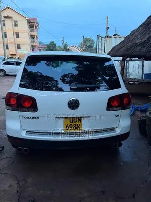 Volkswagen Touareg 2009 White