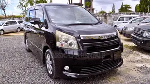 Toyota Noah Rental With a Driver in Uganda