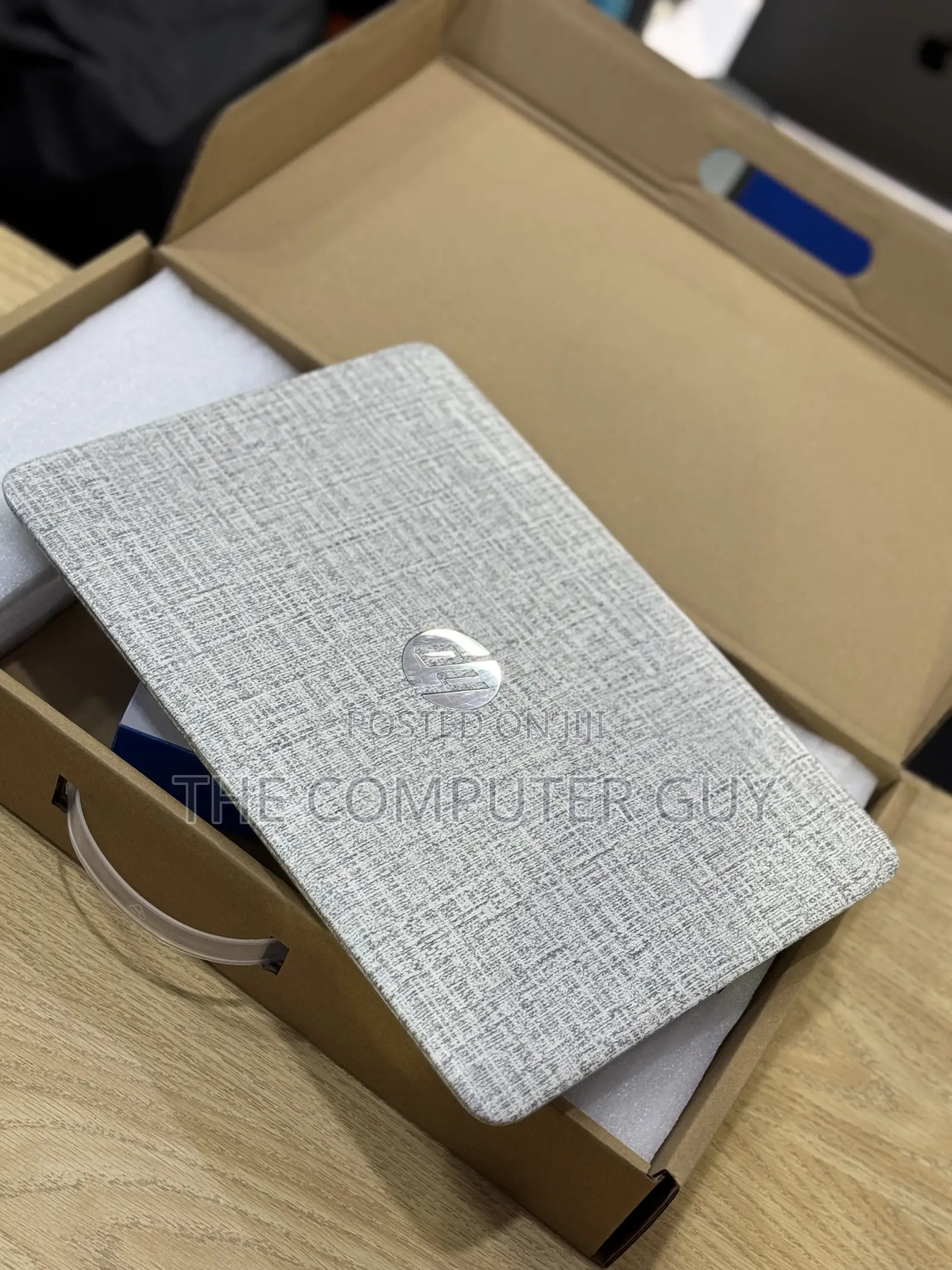 New Laptop HP EliteBook 840 G3 8GB Intel Core i7 HDD+SSD 256GB