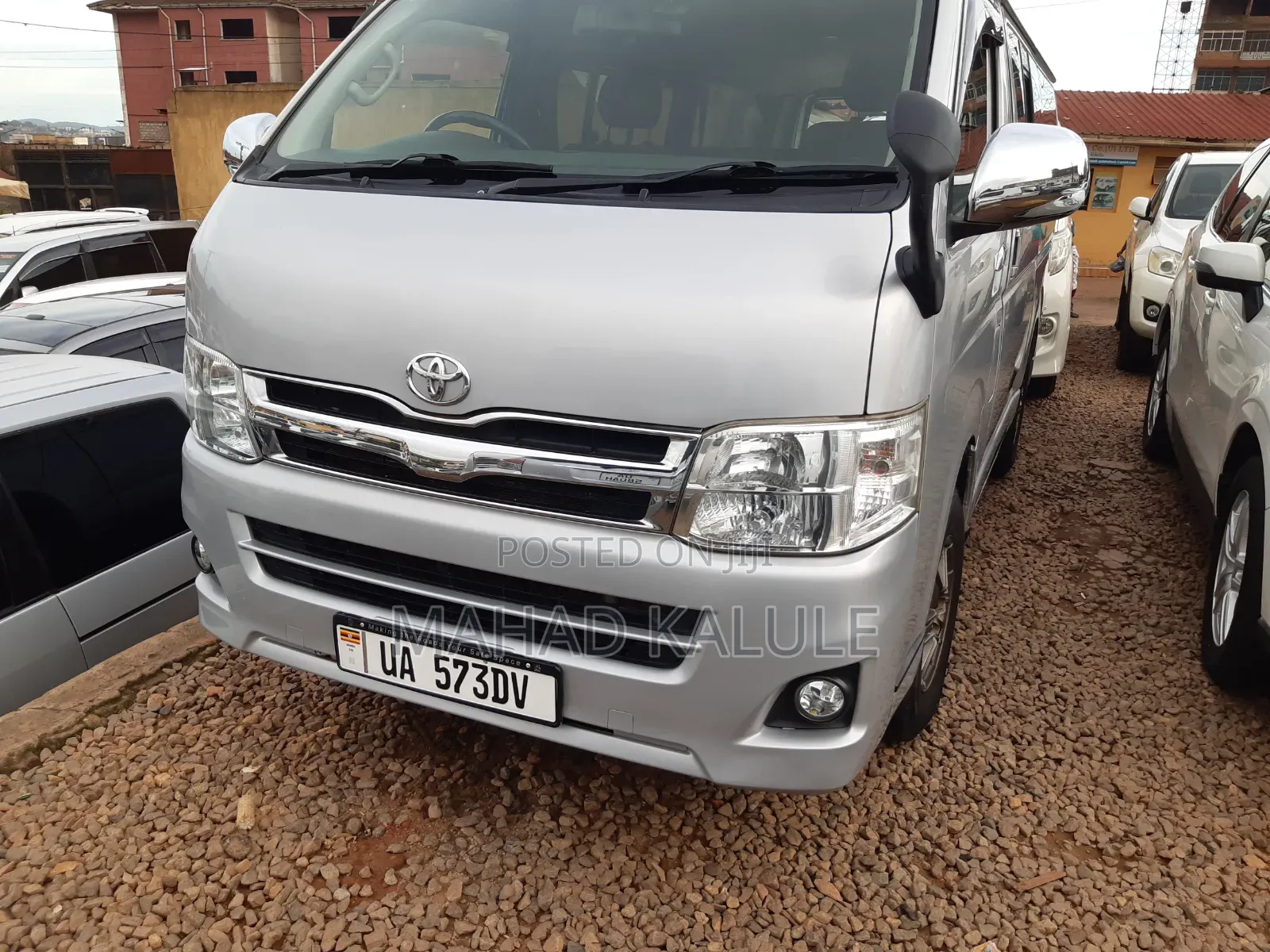 Toyota HiAce SV Premium 2013 Silver