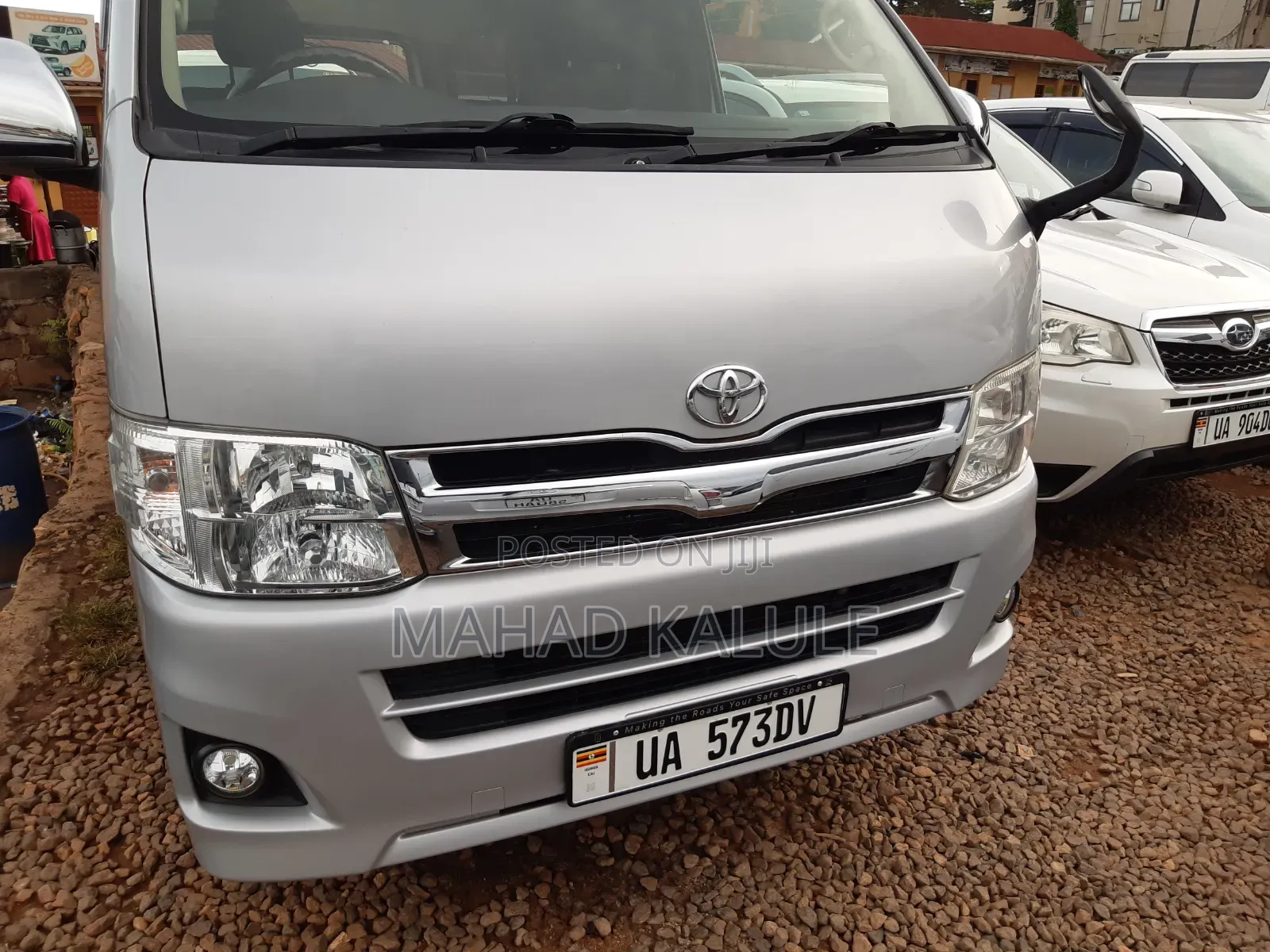 Toyota HiAce SV Premium 2013 Silver