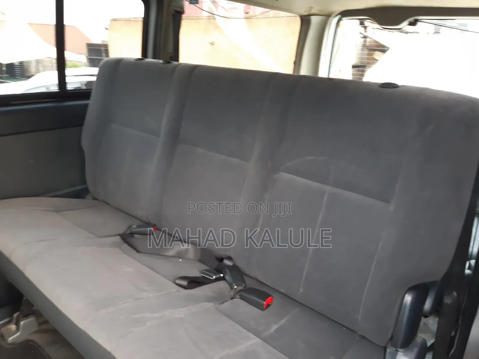 Toyota HiAce SV Premium 2013 Silver