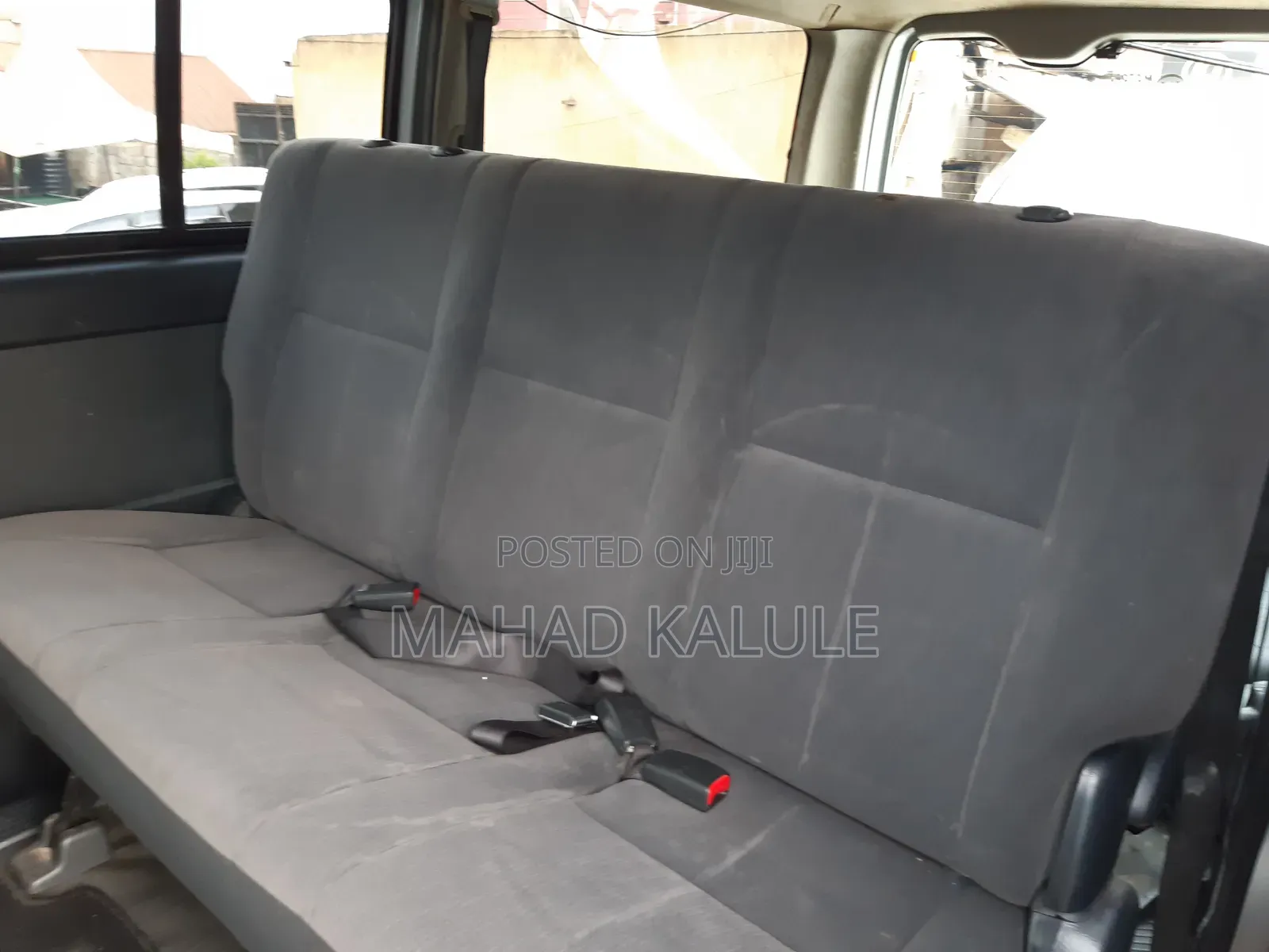 Toyota HiAce SV Premium 2013 Silver