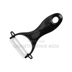 3-Piece Kitchen Utility Set Containing a 3-Stage Knife Sharpener