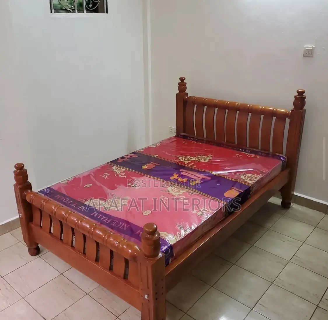 4x6 Classic Wooden Bed