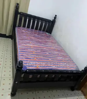 4by6 Black Classic Wooden Bed