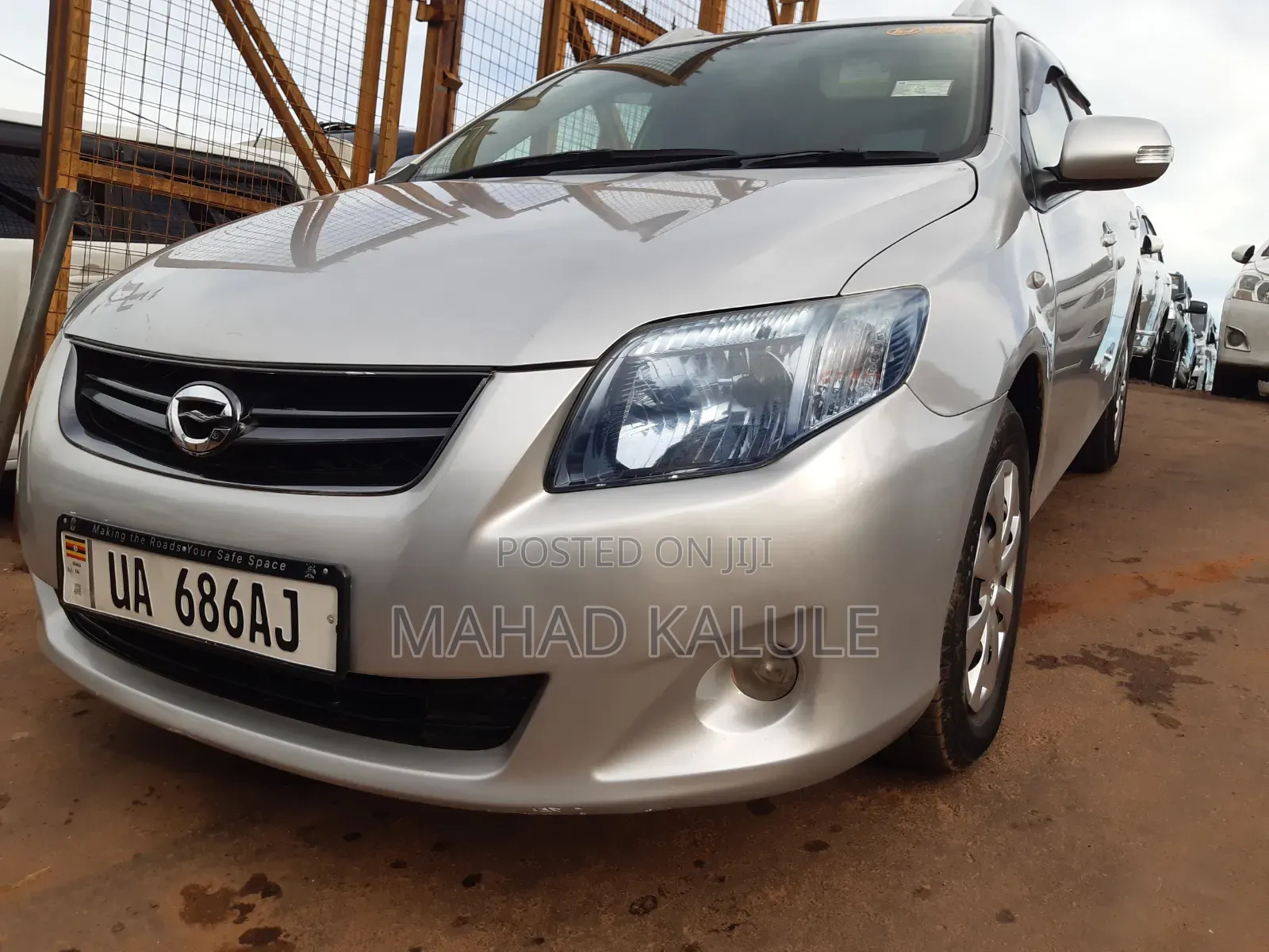 Toyota Corolla Fielder 2010 Silver
