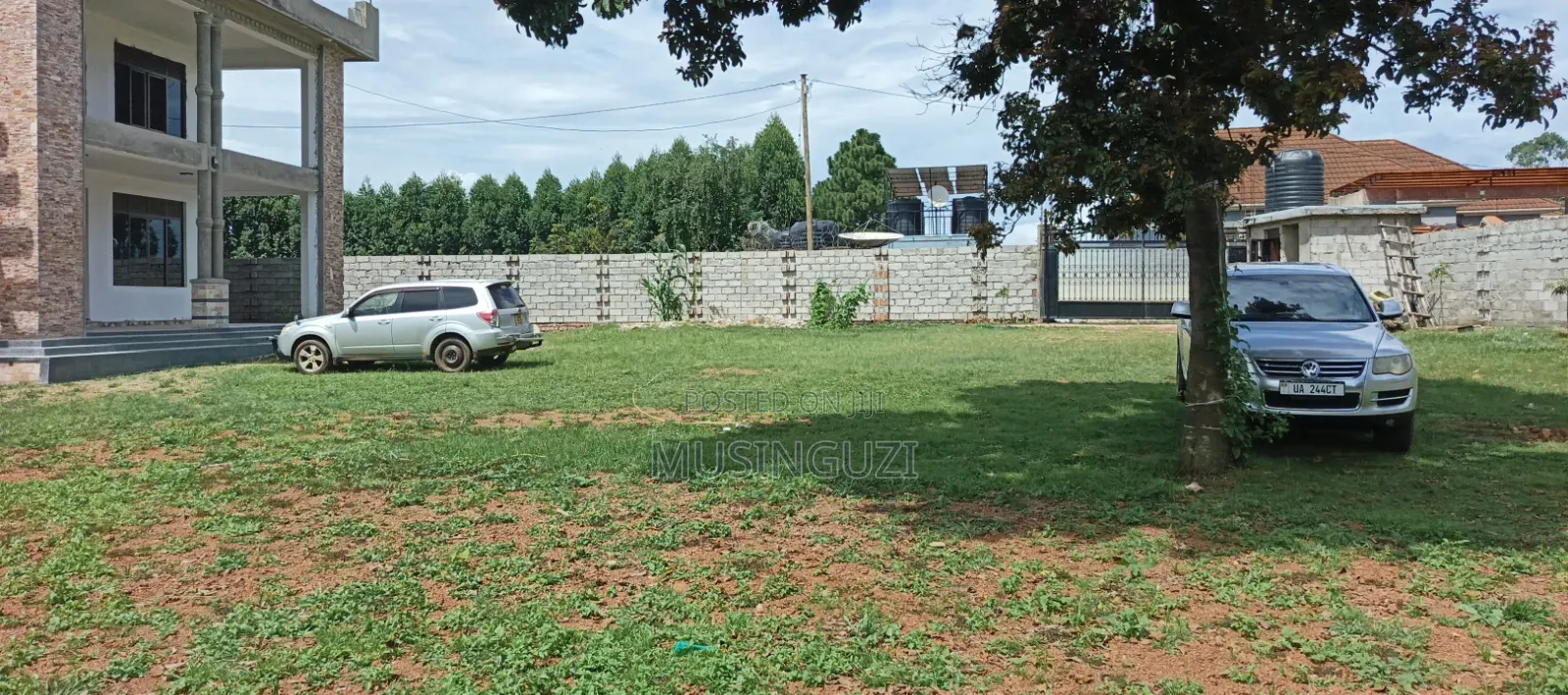 7bdrm Bungalow in Sseguku, Ssabagabo-Makindye for sale