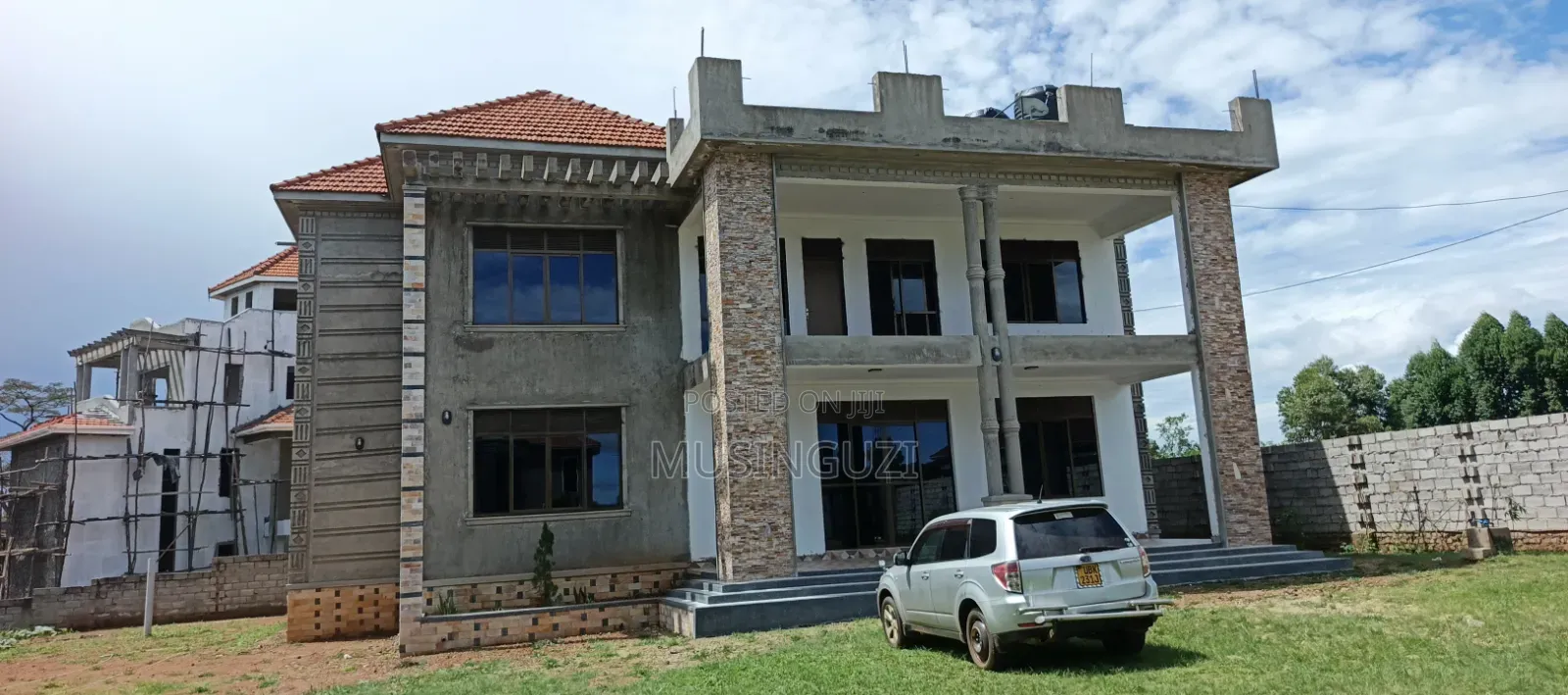 7bdrm Bungalow in Sseguku, Ssabagabo-Makindye for sale