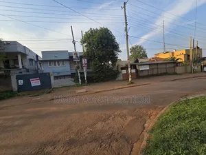 5bdrm House in Bukoto Street, Central Division for sale
