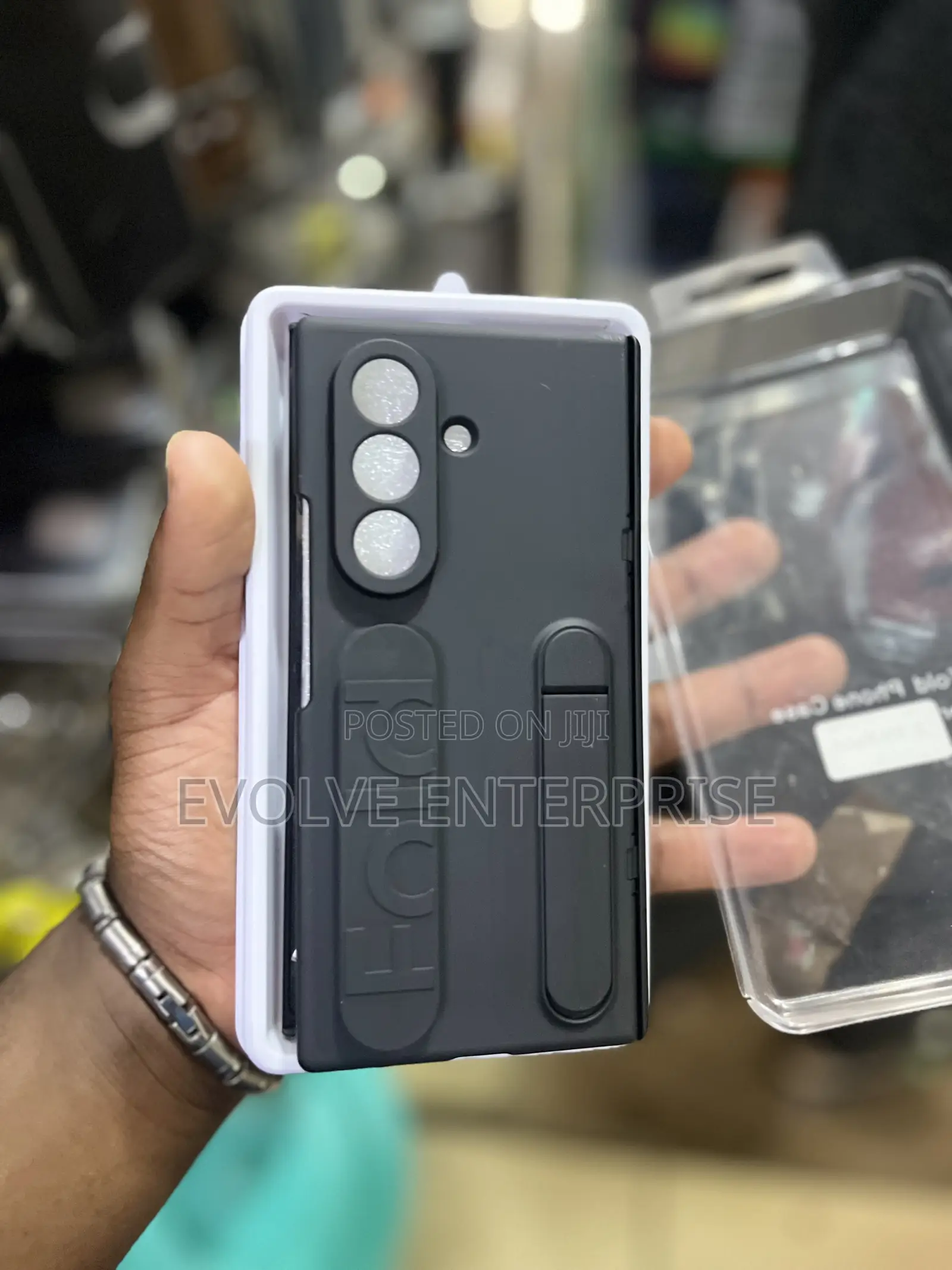 Samsung Galaxy Z Trifold Case With Hand Strap Kickstand