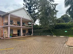 6bdrm Villa in Ntinda, Nakawa for rent