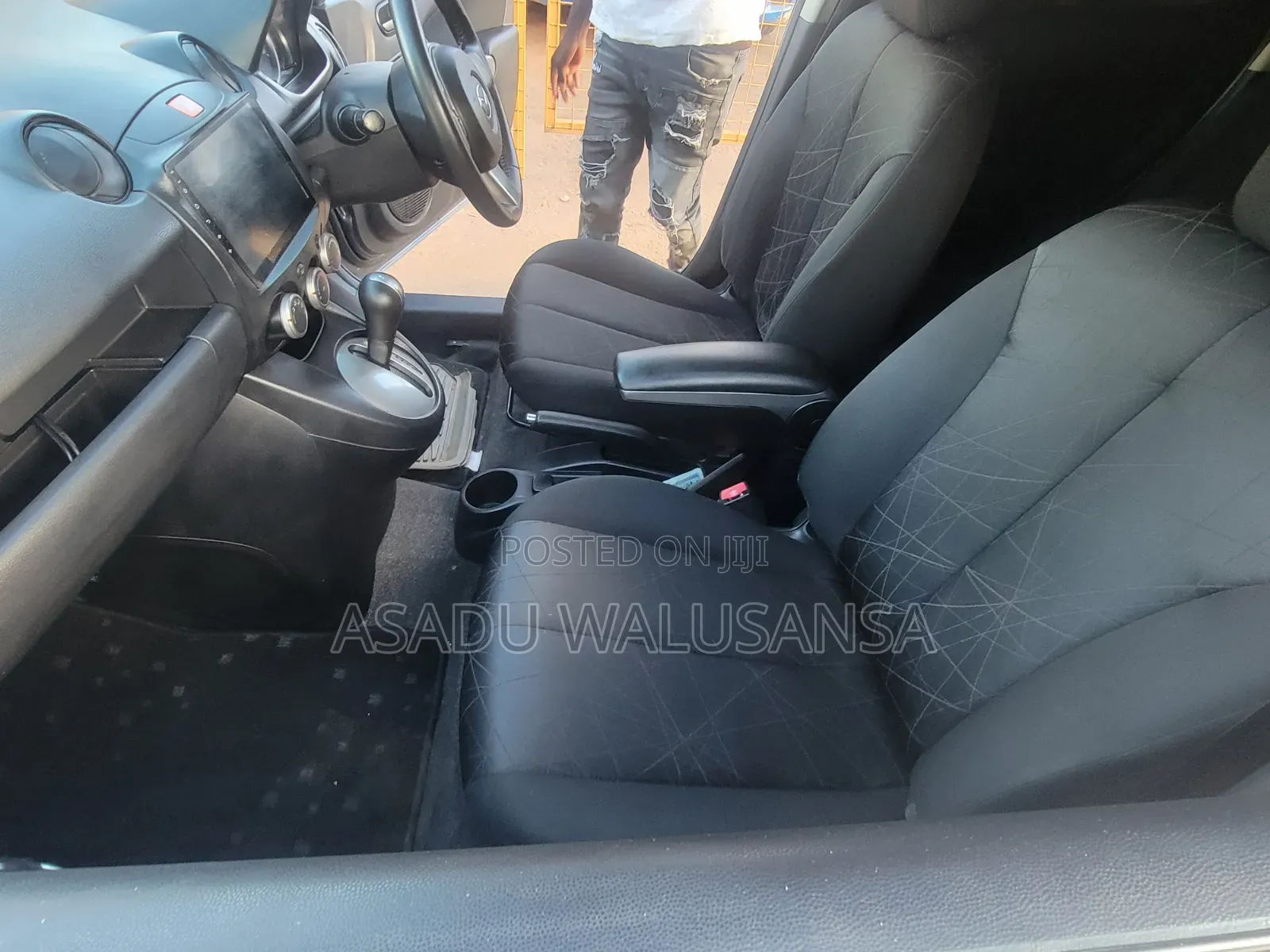 Mazda Demio 2012 Gray