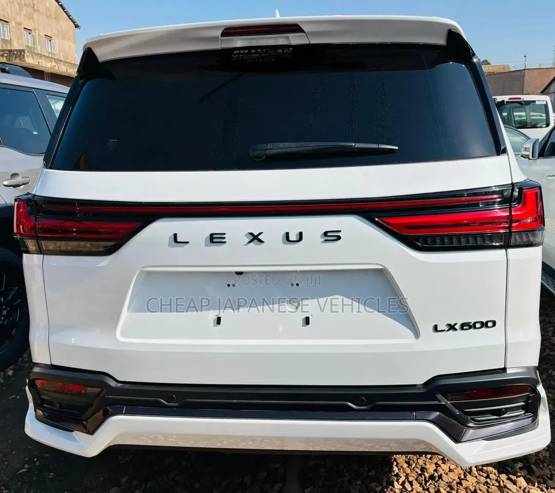 New Lexus LX 600 2024 White