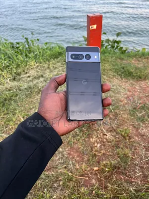 Google Pixel 7 Pro 128 GB Black