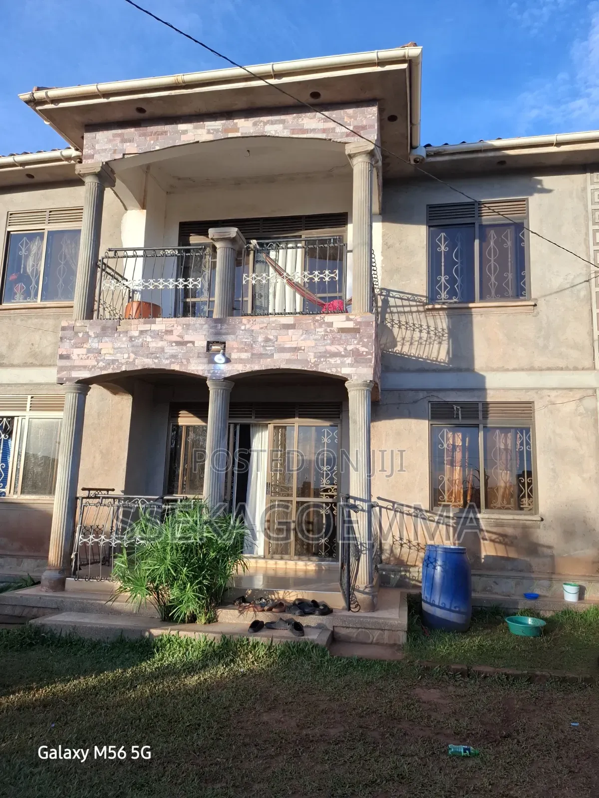 5bdrm House in Ssabagabo-Makindye for sale