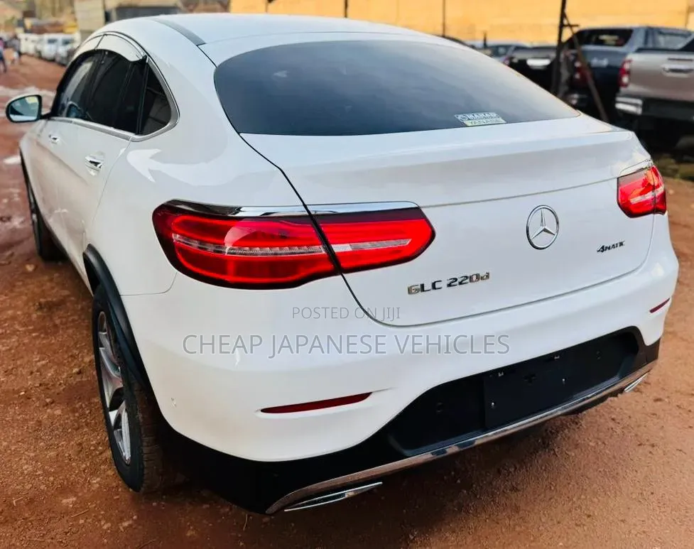 Mercedes-Benz GLC-Class 2017 White