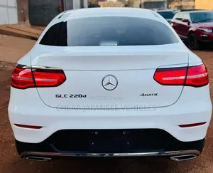 Mercedes-Benz GLC-Class 2017 White