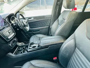 Mercedes-Benz GLE-Class 2016 Silver