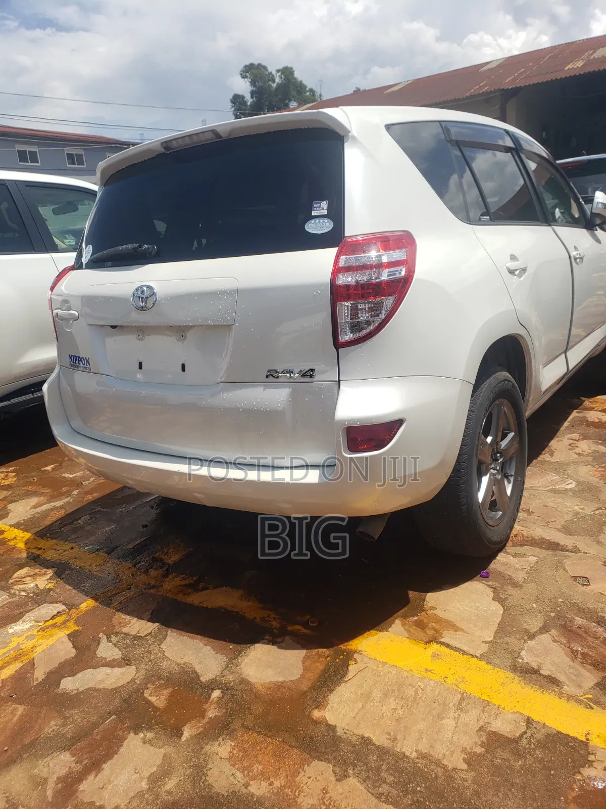 Toyota RAV4 2013 White