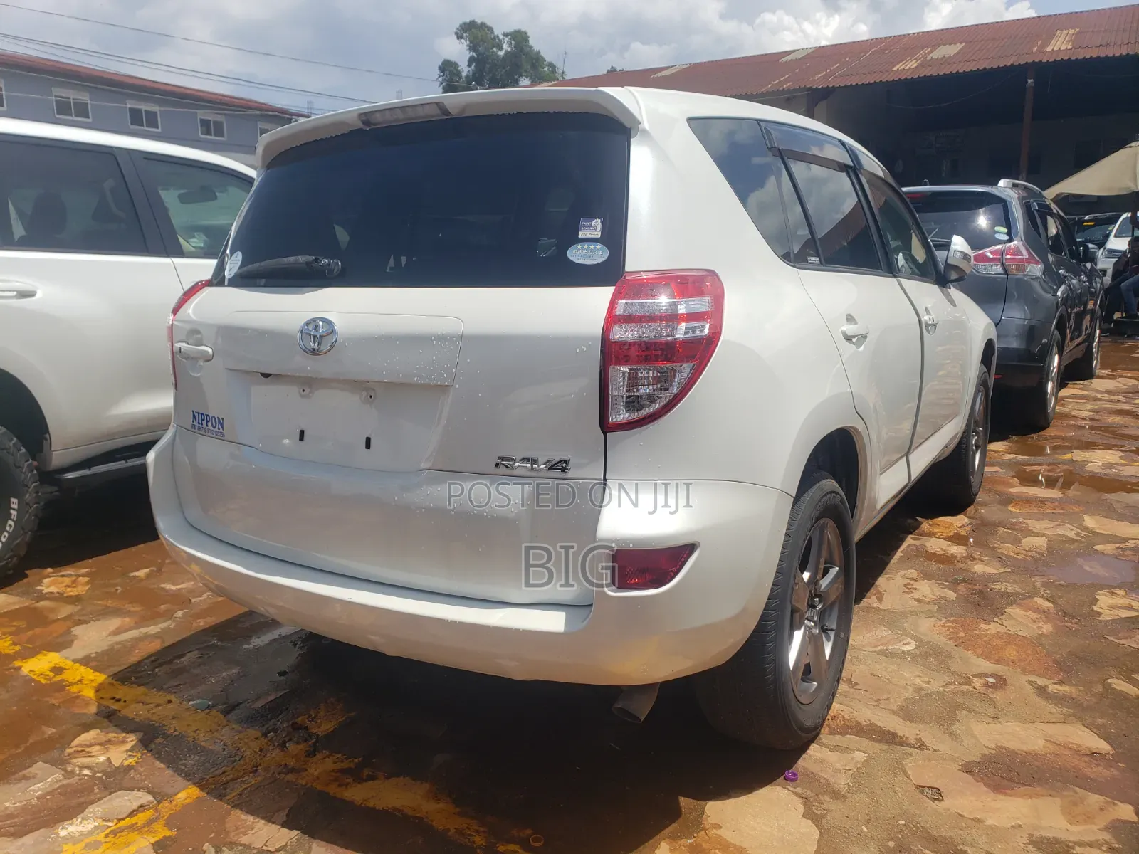 Toyota RAV4 2013 White