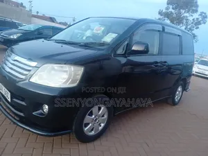 Toyota Noah 2006 Black