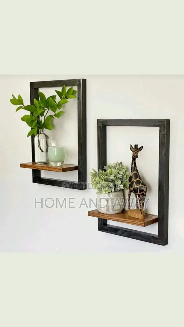 Wall Decor Hangers in Any Colour/Design With Delivery From 400,000/-