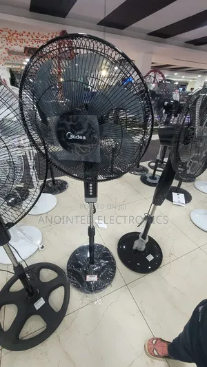 Original Media Standing Fan With a Remote